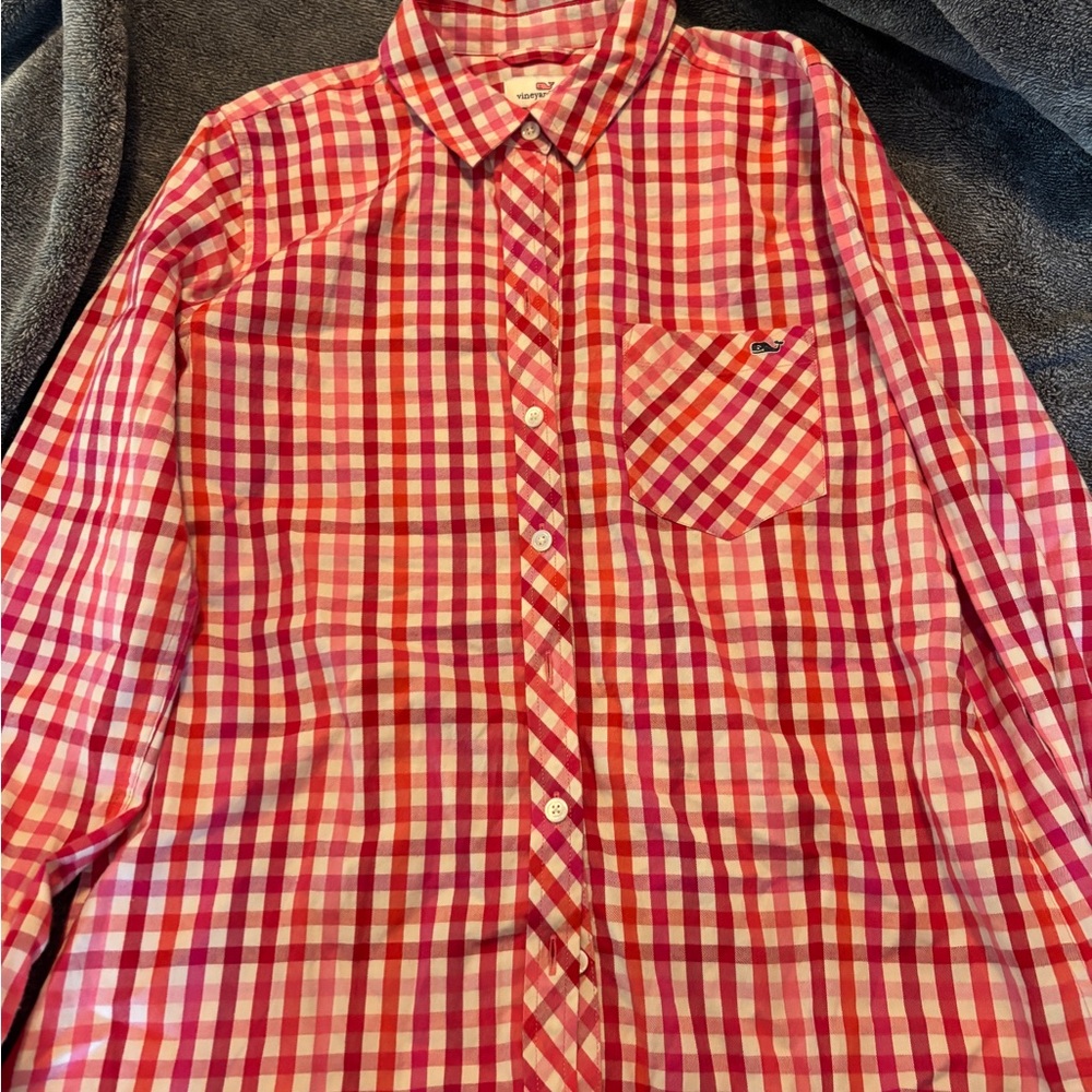 Vineyard Vines Red and White Plaid Button-Down Shirt size 6 women’s